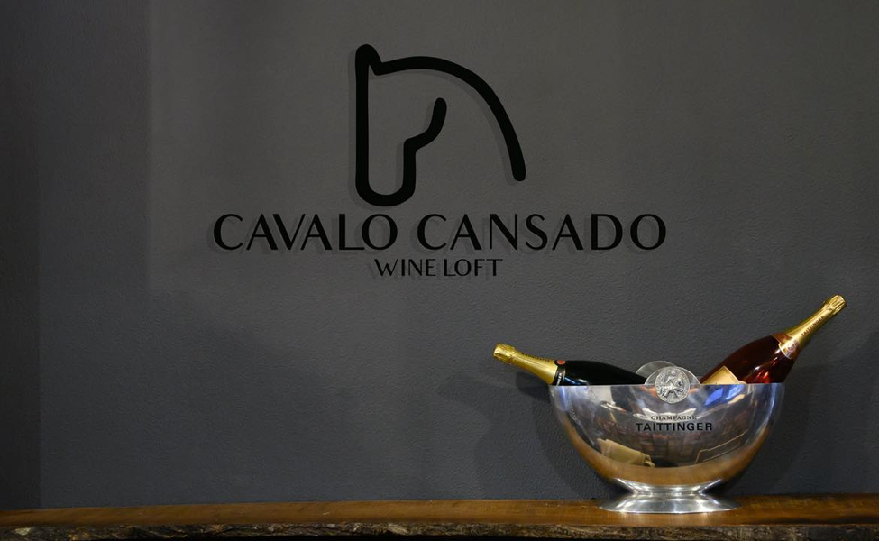 Foto da capa de Cavalo Cansado - Chaves